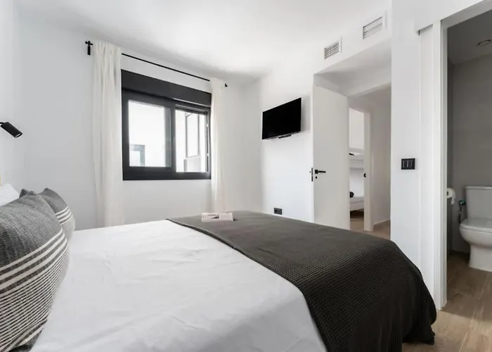 Ct 326 - Faro\'S Fuengirola City Center - Close To Beach & Amenities
