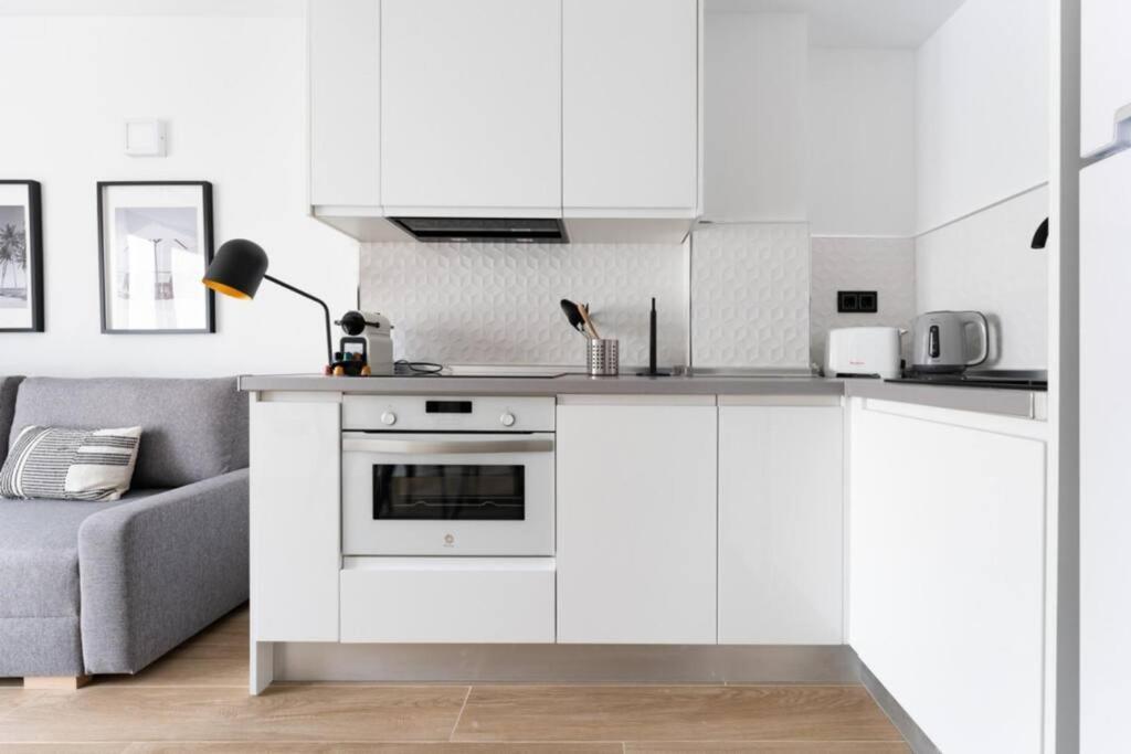 Apartment Ct 326 - Faro's Center - Close To & Amenities